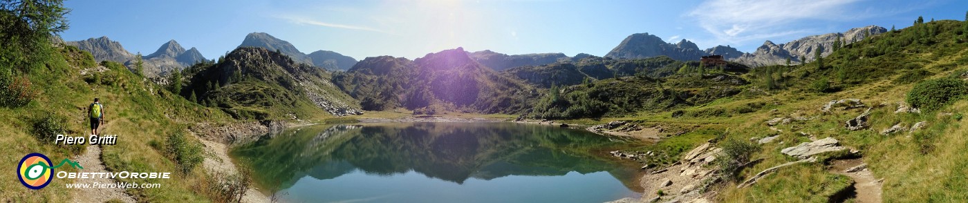 18 Panoramica al Lago Rotondo del Calvi.jpg